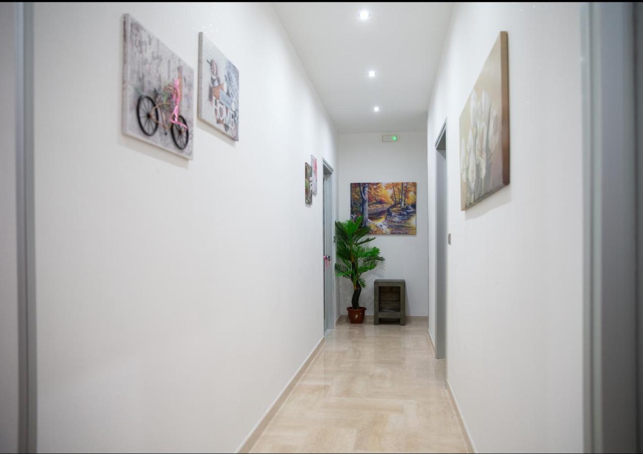 Ferienwohnung Li Cumpari Salentini Lecce Exterior foto