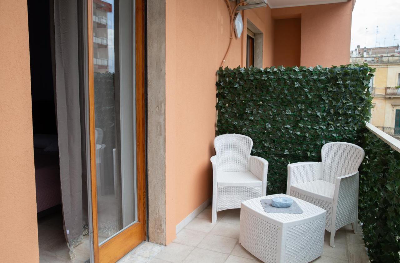 Ferienwohnung Li Cumpari Salentini Lecce Exterior foto