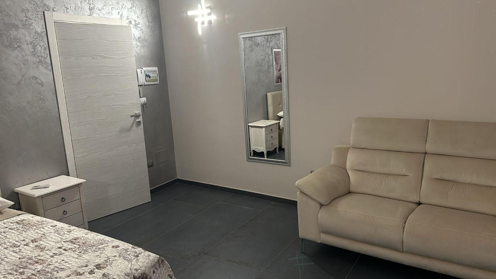 Ferienwohnung Li Cumpari Salentini Lecce Exterior foto
